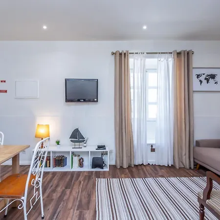 Beguest Tia Benvinda