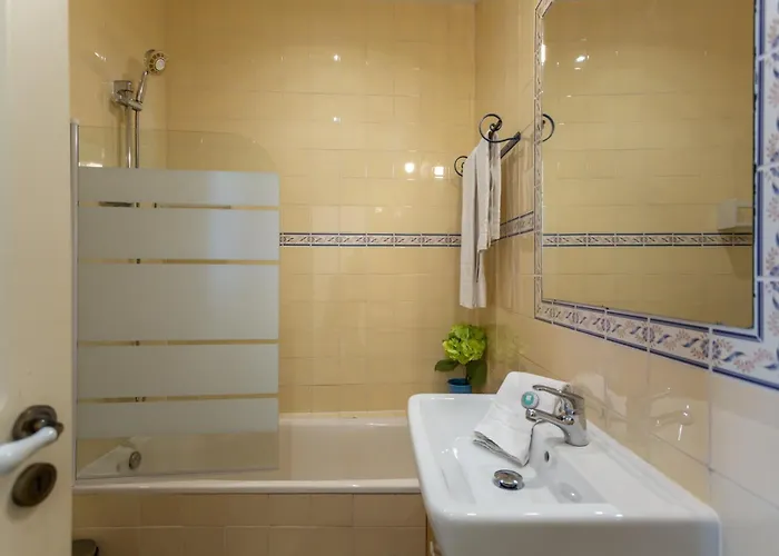 Feriehus Beguest Tia Benvinda Cascais